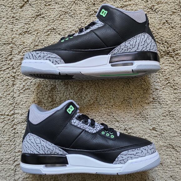 Air Jordan 3 Retro Green Glow Brand New 6.5Y - Picture 3 of 8